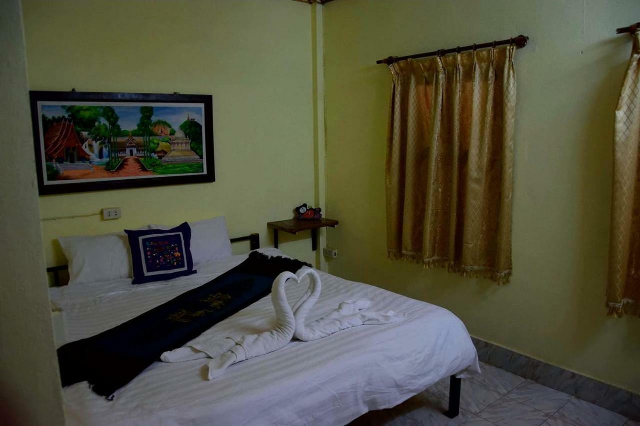 Mano Temple House Hotel Luang Prabang Exterior photo