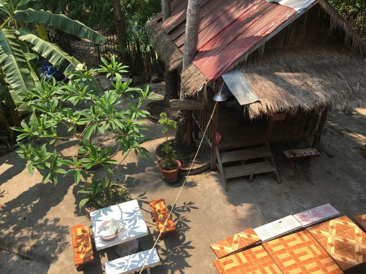 Mano Temple House Hotel Luang Prabang Exterior photo